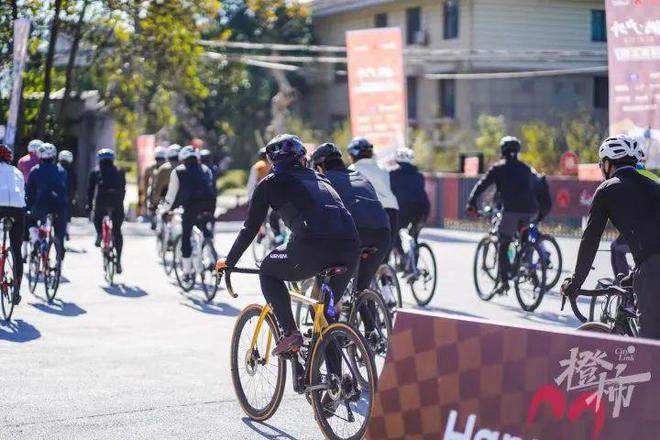 “徒步王国”“骑行天路”“越野圣地”……浩瀚体育app下载燃·户外@(图5)